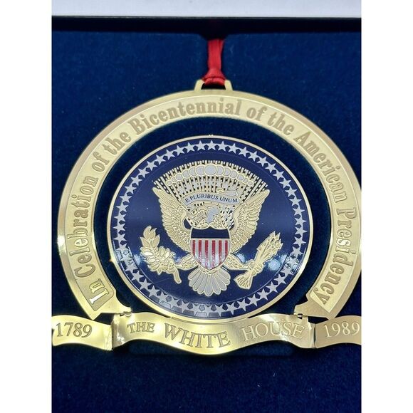1989 White House Historical Ornament Presidential Seal Bicentennial Edition VTG - Picture 1 of 11
